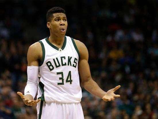  字母哥暴扣绝杀雄鹿加时险胜凯尔特人